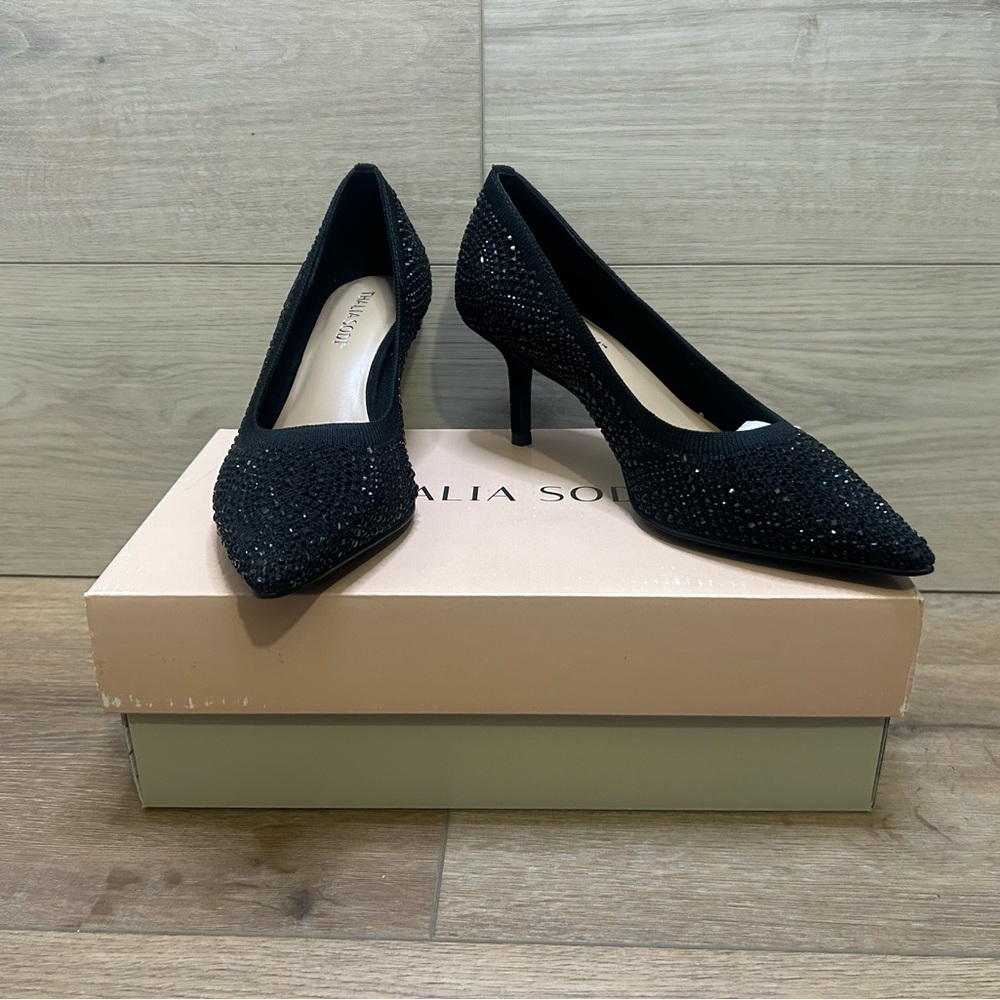 Thalia Sodi Women's Heathere Pointed-Toe Heel Pumps Black Flyknit - Medium